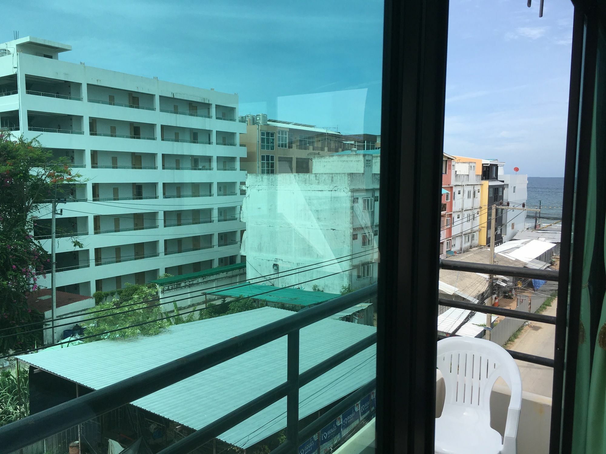 Breezy House Apartment Jomtien Beach Exterior foto
